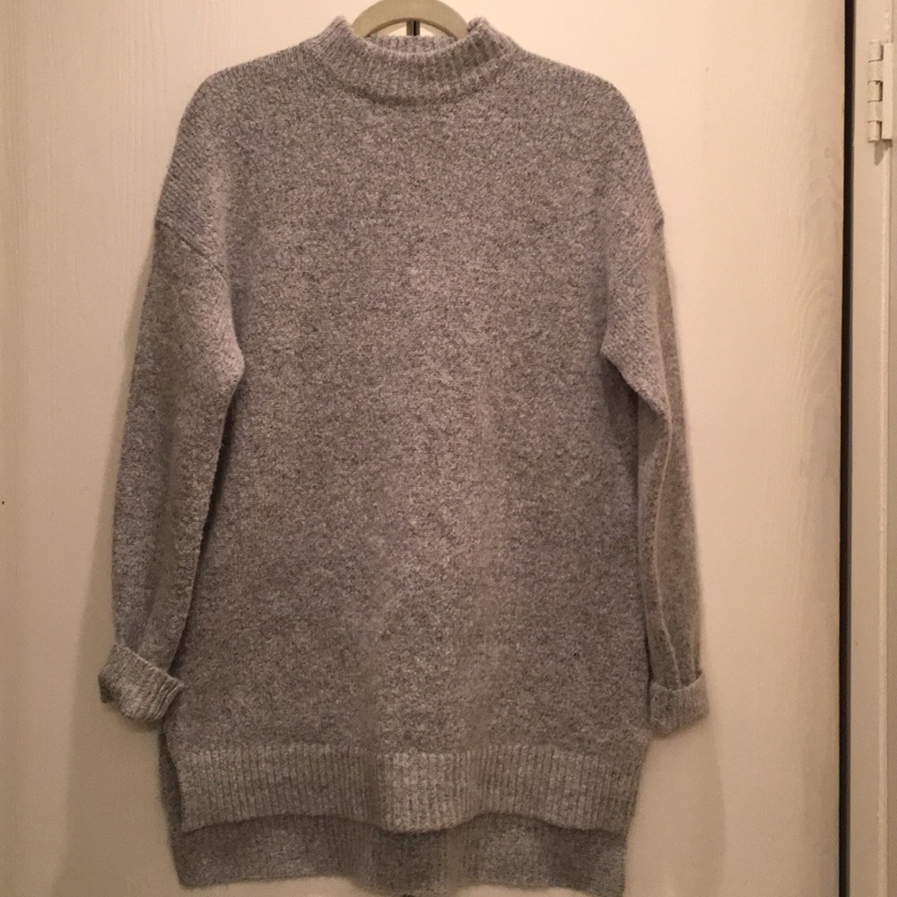 Minimalist Mock Turtleneck